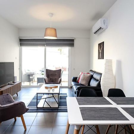 Apartmán Book Me Now Central Flat Larnaca Exteriér fotografie