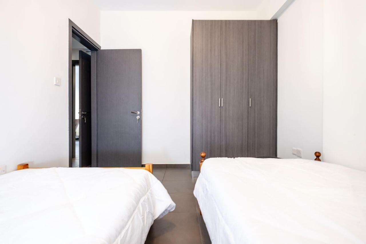 Apartmán Book Me Now Central Flat Larnaca Exteriér fotografie