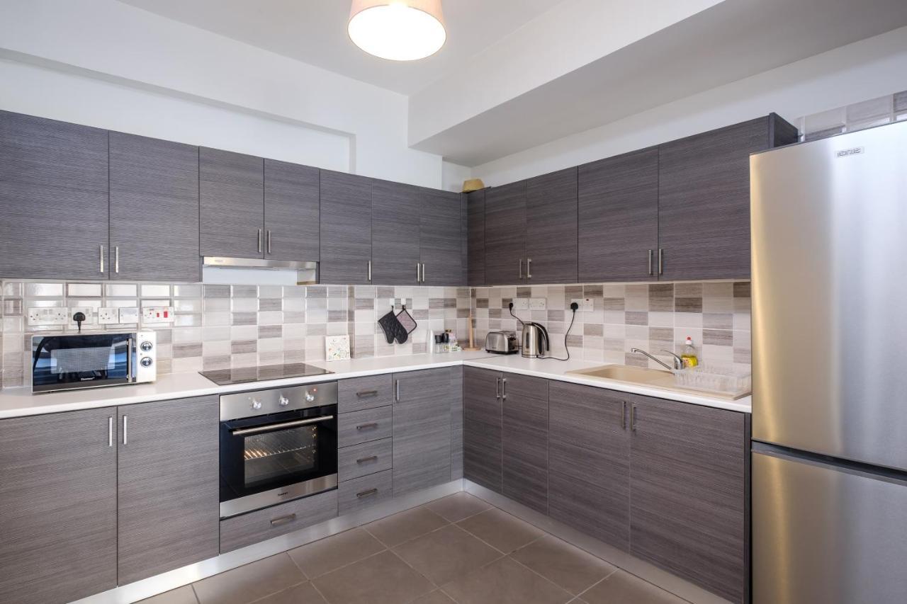 Apartmán Book Me Now Central Flat Larnaca Exteriér fotografie